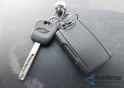 2015 Chevrolet Silverado 1500 Wt z USA, uszkodzony, nr VIN 1GCVKPEC0FZ281152